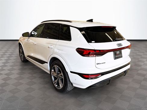 Used 2027 Audi Q6 e-tron Premium Plus AWD/4WD image 5