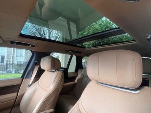 Used 2023 Land Rover Range Rover Autobiography AWD/4WD image 23