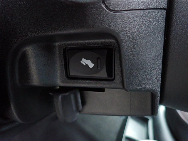 Certified 2026 RAM 2500 Laramie AWD/4WD image 14
