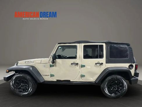 Used 2017 Jeep Wrangler Unlimited Sport AWD/4WD image 2