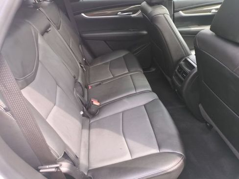 Certified 2021 Cadillac XT5 Sportv w/ LPO, Floor Liner Package AWD/4WD image 28