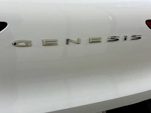 New 2026 Genesis GV70 2.5T Select AWD/4WD image 22