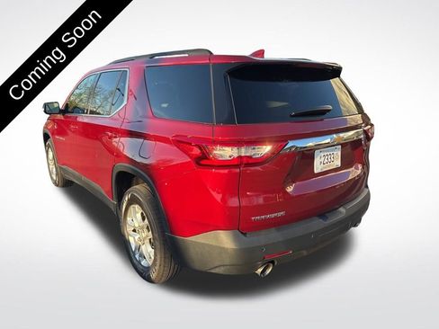 Used 2020 Chevrolet Traverse LT image 7