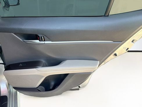 Used 2022 Toyota Camry LE FWD image 26