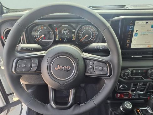 New 2026 Jeep Gladiator Rubicon AWD/4WD image 21