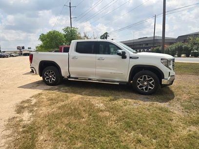 New 2026 GMC Sierra 1500 SLT