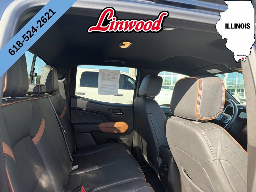 Used 2025 GMC Canyon AT4 AWD/4WD image 9