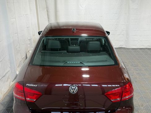 Used 2014 Volkswagen Passat 2.5 S FWD image 7