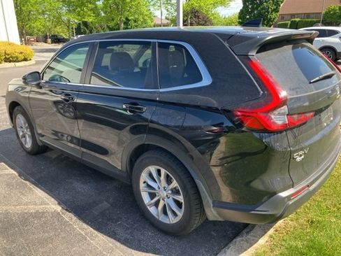 Used 2023 Honda CR-V EX-L image 11