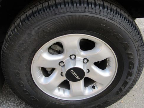 Used 1998 Isuzu Rodeo LS AWD/4WD image 37