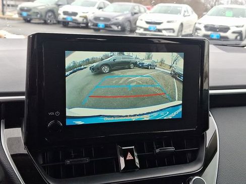 Used 2025 Toyota Corolla LE image 17