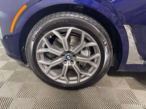 Used 2023 BMW X7 xDrive40i w/ Premium Package AWD/4WD image 38