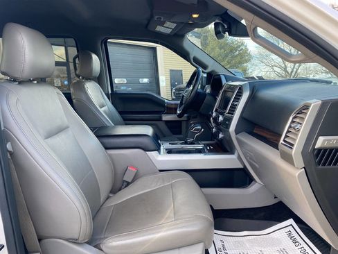 Used 2015 Ford F150 Lariat w/ Equipment Group 502A Luxury image 32