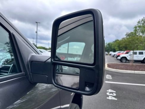 Used 2025 RAM 2500 Big Horn AWD/4WD image 14