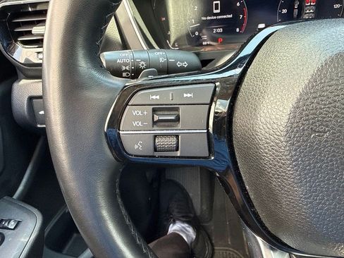 Used 2024 Honda Pilot Elite image 16