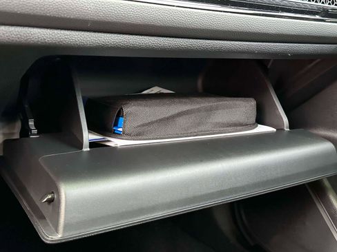 Used 2024 Honda Civic Sport image 29