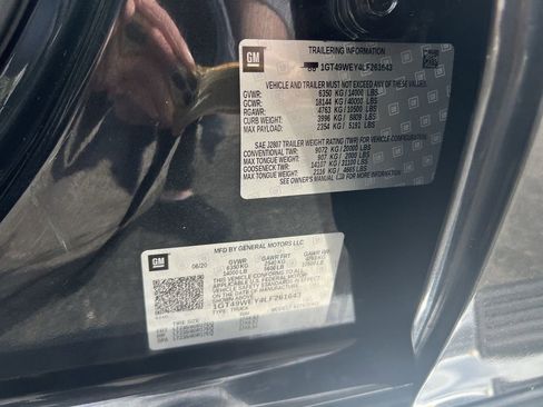 Used 2020 GMC Sierra 3500 Denali w/ Denali Ultimate Package AWD/4WD image 37