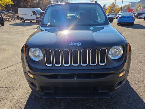 Used 2015 Jeep Renegade Latitude w/ Popular Equipment Group image 7