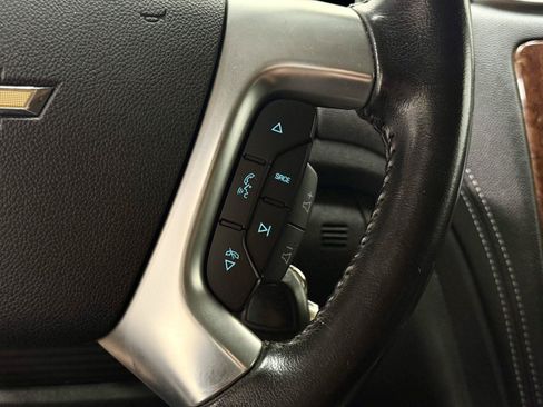 Used 2014 Chevrolet Traverse LT AWD/4WD image 24