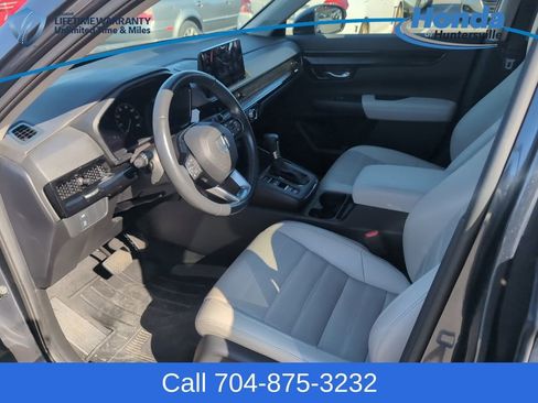 Used 2024 Honda CR-V EX-L image 13