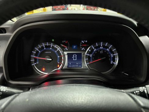 Used 2017 Toyota 4Runner TRD Off-Road image 32