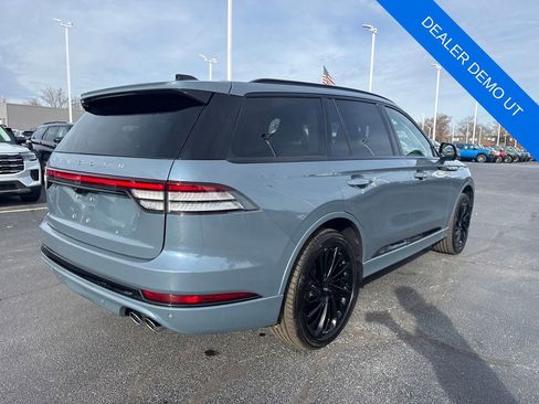 Used 2025 Lincoln Aviator Reserve w/ Jet Appearance Package image 6