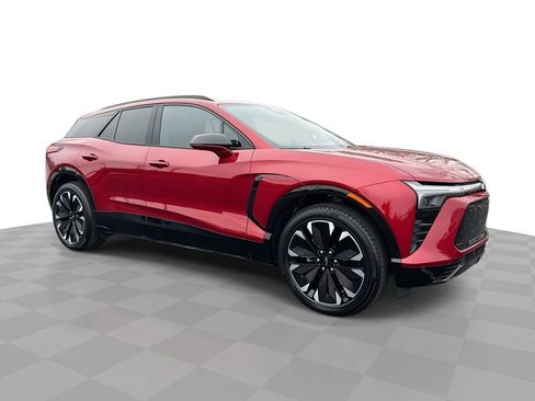 Certified 2024 Chevrolet Blazer EV RS image 1