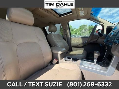 Used 2008 Nissan Pathfinder SE w/ Premium Pkg AWD/4WD image 18