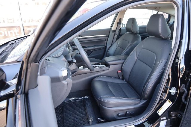 Certified 2024 Nissan Altima 2.5 SL AWD/4WD image 9
