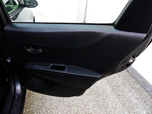 Used 2013 Toyota Yaris LE FWD image 15