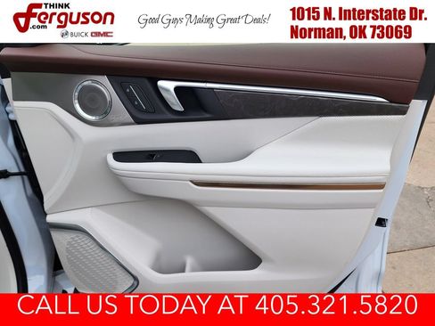 New 2026 Buick Enclave Avenir w/ Super Cruise Package AWD/4WD image 39