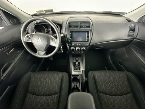 Used 2025 Mitsubishi Outlander Sport AWD image 10