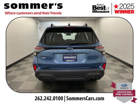 Used 2025 Subaru Forester w/ Convenience Package #1 AWD/4WD image 5