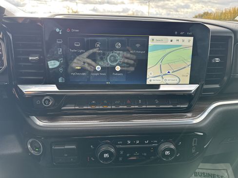 Used 2022 Chevrolet Silverado 1500 RST w/ Z71 Off-Road Package image 23