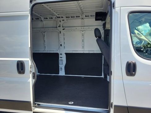 Used 2025 RAM ProMaster 2500 image 7