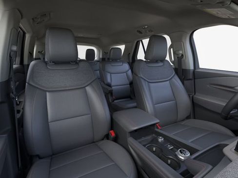 New 2026 Ford Explorer Active RWD image 12