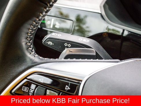 Used 2021 Audi e-tron Premium Plus w/ Premium Plus Package AWD/4WD image 20
