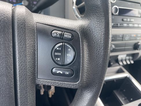 Used 2015 Ford F250 XLT w/ XLT Value Package AWD/4WD image 19