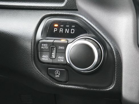 Used 2023 RAM 1500 Big Horn AWD/4WD image 24
