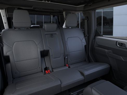 New 2025 Ford Bronco Big Bend w/ Black Diamond Package AWD/4WD image 11