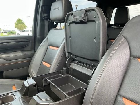 Used 2025 GMC Sierra 3500 AT4 w/ AT4 Premium Plus Package AWD/4WD image 34