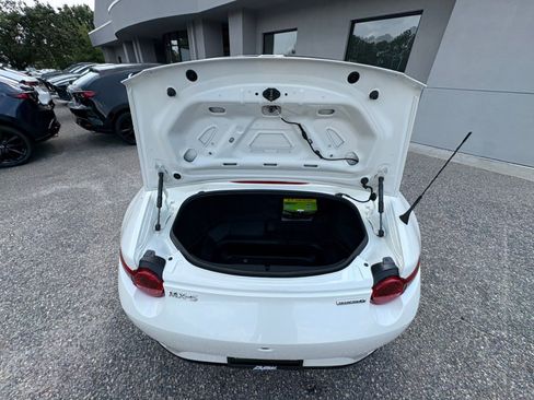 Certified 2023 MAZDA MX-5 Miata Club w/ Brembo/BBS Recaro Package RWD image 15