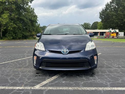 Used 2013 Toyota Prius Two FWD image 12