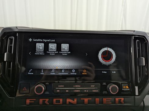 Used 2025 Nissan Frontier PRO-4X w/ Pro Convenience Package AWD/4WD image 24