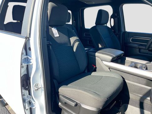 Used 2025 RAM 2500 Big Horn image 26