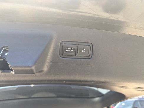 Used 2024 Hyundai Santa Fe XRT AWD/4WD image 16
