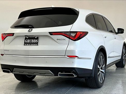 Certified 2026 Acura MDX FWD w/ Technology Package image 14