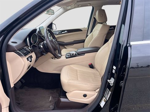 Used 2017 Mercedes-Benz GLE 350 4MATIC image 22