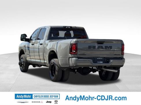 New 2026 RAM 3500 Big Horn AWD/4WD image 6