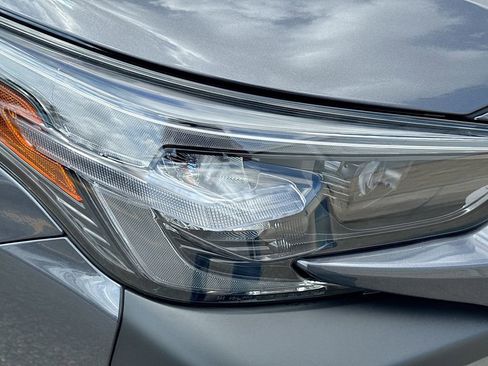 Used 2025 Subaru Outback Touring XT image 41